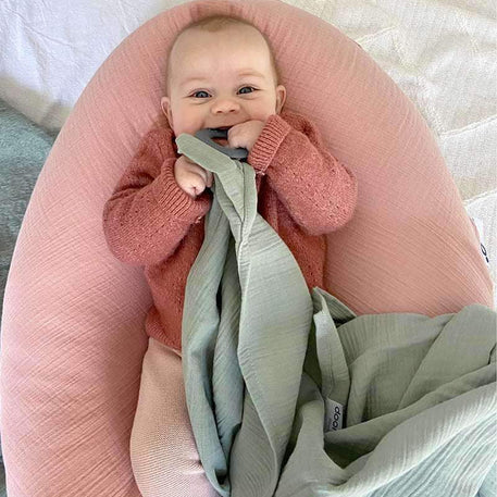 Tablier d'allaitement Mom'N Play Doomoo - Vert - Doomoo - Accessoires d'allaitement pour bébé Maroc -www.babyboss.ma