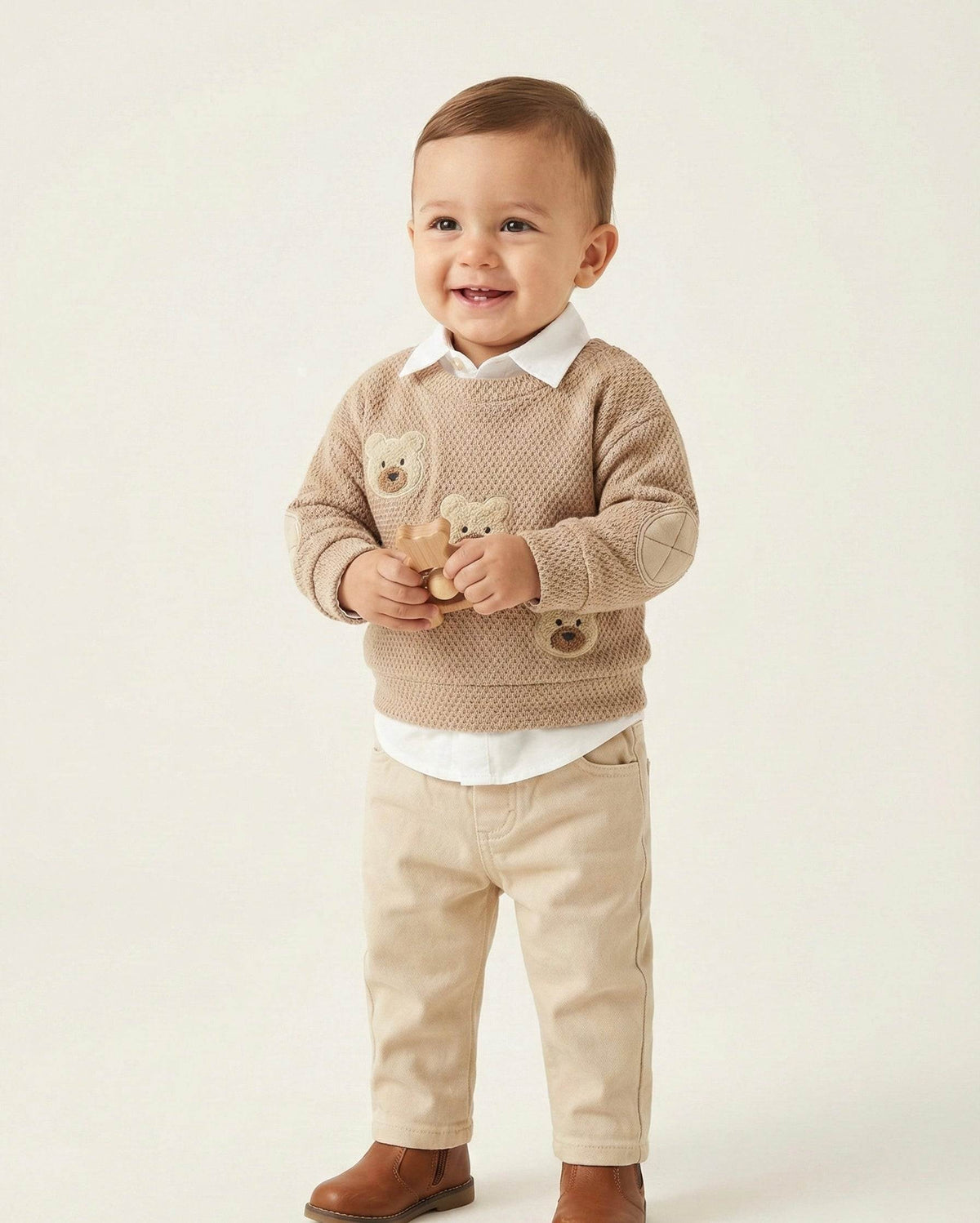 Ensemble Jolly Pop beige : pull beige à oursons et pantalon crème