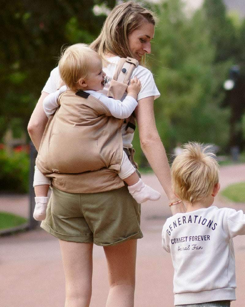 Babymoov Porte Bébé évolutif Moov & Boost - Hazelnut Beige - Babymoov - Porte Bébé pour bébé Maroc -www.babyboss.ma