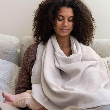 Tablier d'allaitement Mom'N Play Doomoo - Beige - Doomoo - Accessoires d'allaitement pour bébé Maroc -www.babyboss.ma