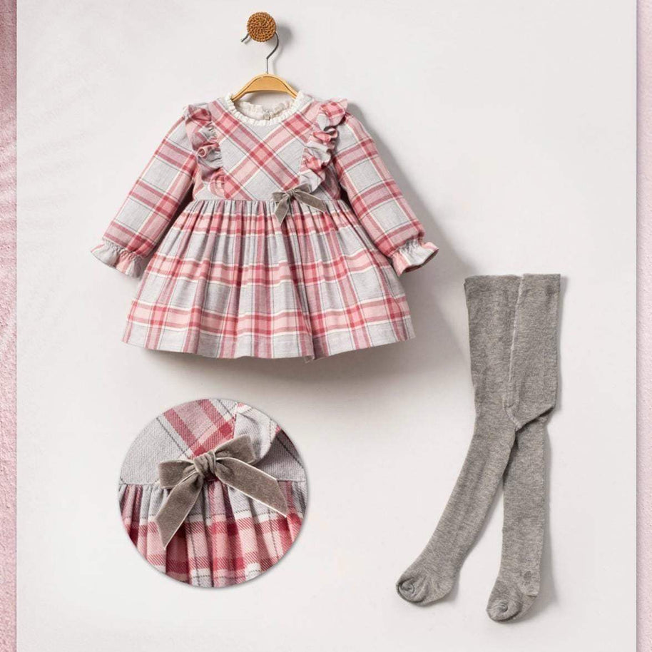 Robe Douce et Bas Assortis pour Bébé - babyboss Mode - pour bébé Maroc -www.babyboss.ma