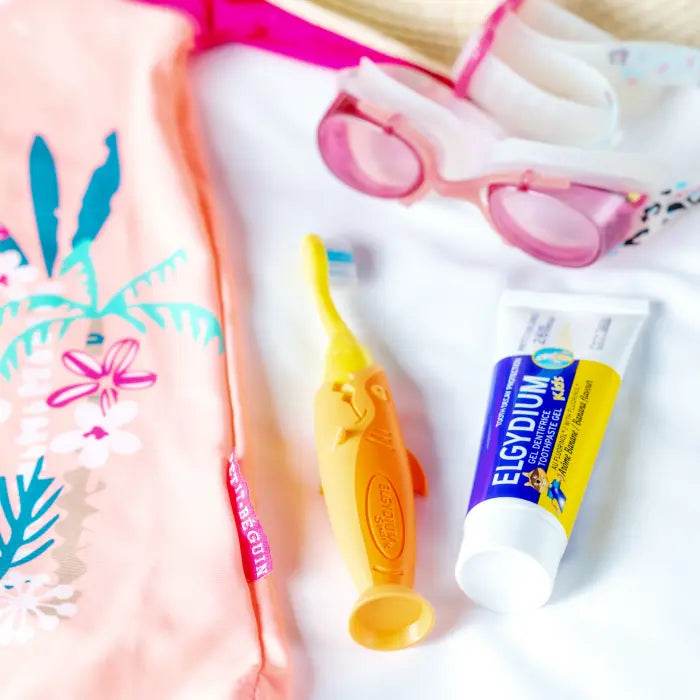 ELGYDIUM Kids Banane Dentifrice Enfant 2-6 ans Goût Banane Fluor Adapté Dents de Lait 50ml