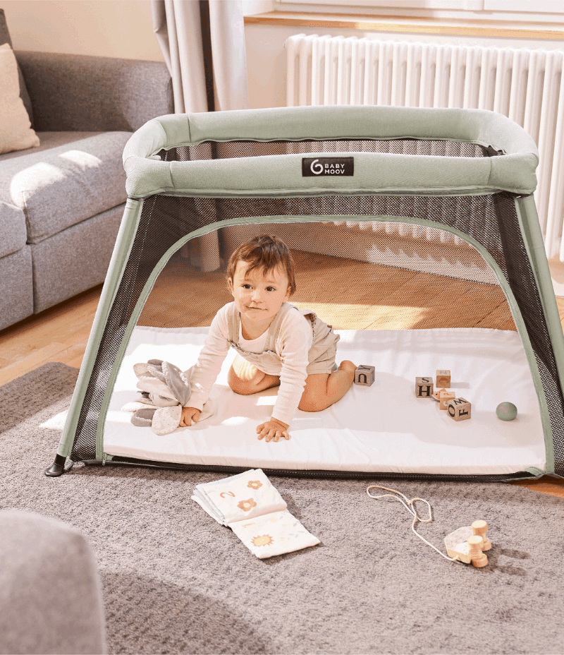 Lit parapluie avec berceau - Moov & Comfy - Babymoov - Babymoov - SORTIE pour bébé Maroc -www.babyboss.ma