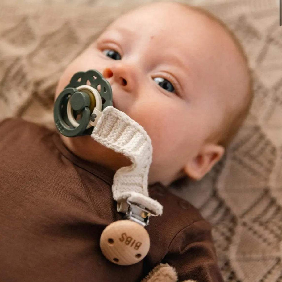 Attache Sucette BIBS - Ivory/Vanilla - Bibs - Pacifier Clip pour bébé Maroc -www.babyboss.ma