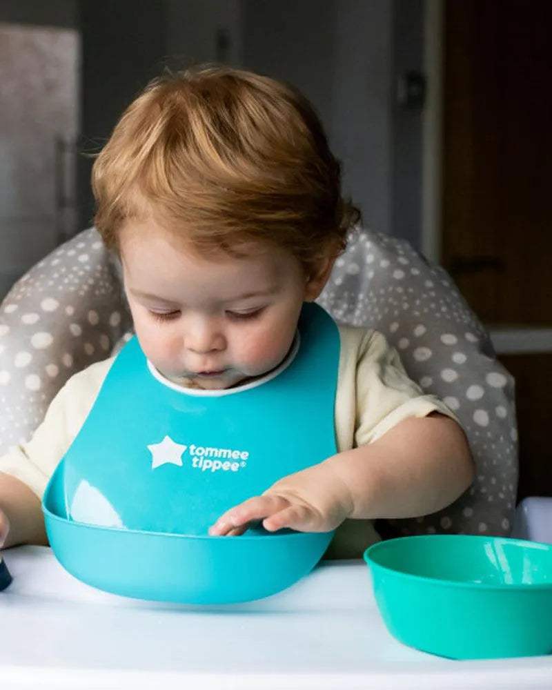 bavoir-tommee-tippee-avec-fermoir-reglable-turquoise-babyboss-ma-tommee-tippee-pour-bebe-maroc-2 - Babyboss.ma -bebe-maroc