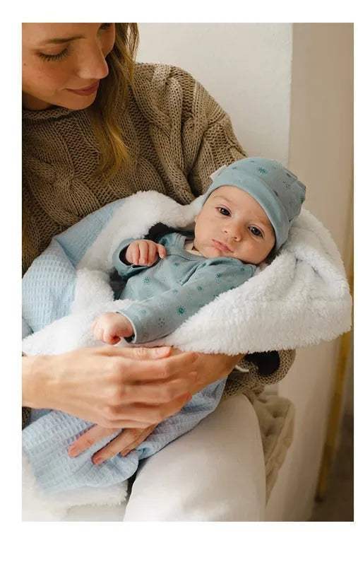 Couverture carre junior 80 x 110 bleu - Interbaby - pour bébé Maroc -www.babyboss.ma