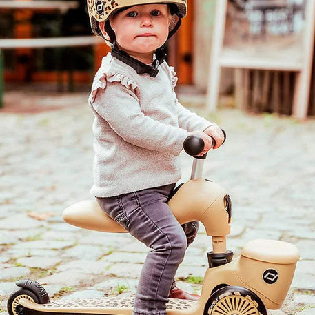 Scoot And Ride Trottinette 2en1 Highwaykick 1 Lifestyle - Leopard - Scoot And Ride - Trottinettes Evolutives pour bébé Maroc -www.babyboss.ma