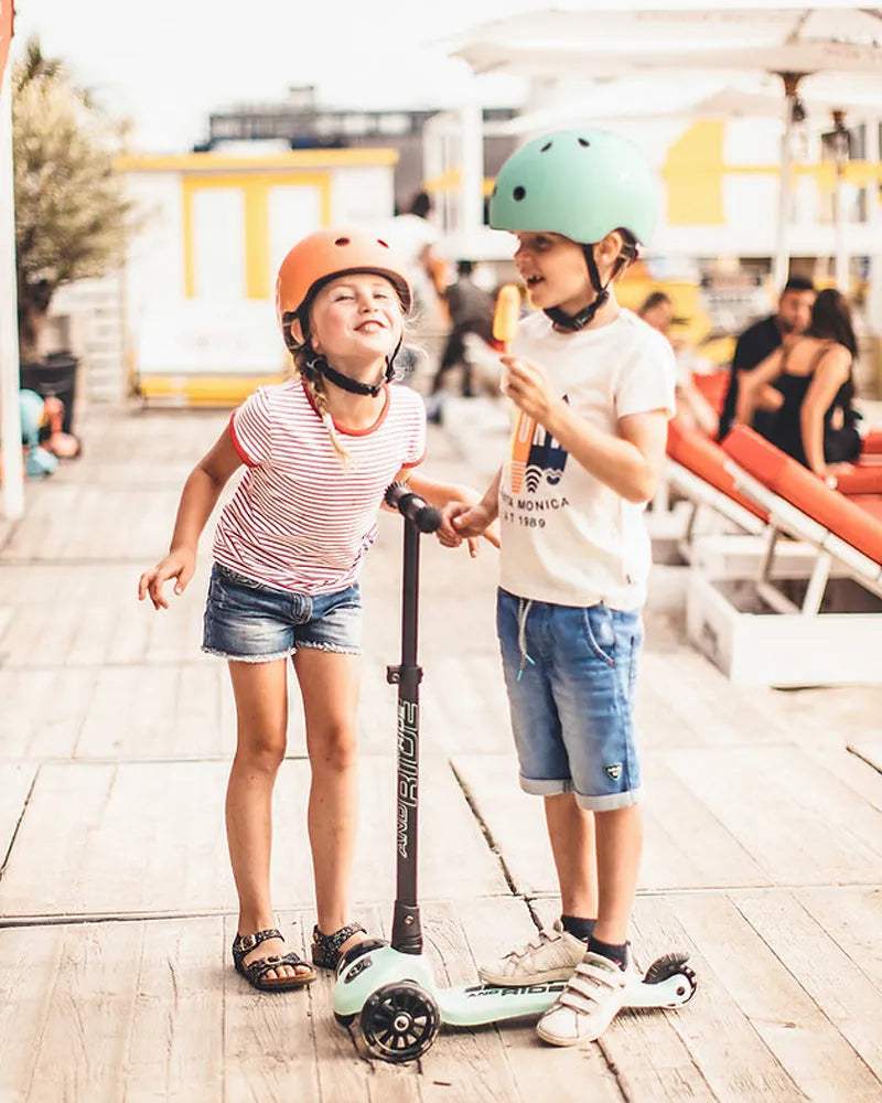 Scoot And Ride Trottinette 2en1 Highwaykick 3 Led - Kiwi - Scoot And Ride - Trottinettes 3 roues pour bébé Maroc -www.babyboss.ma