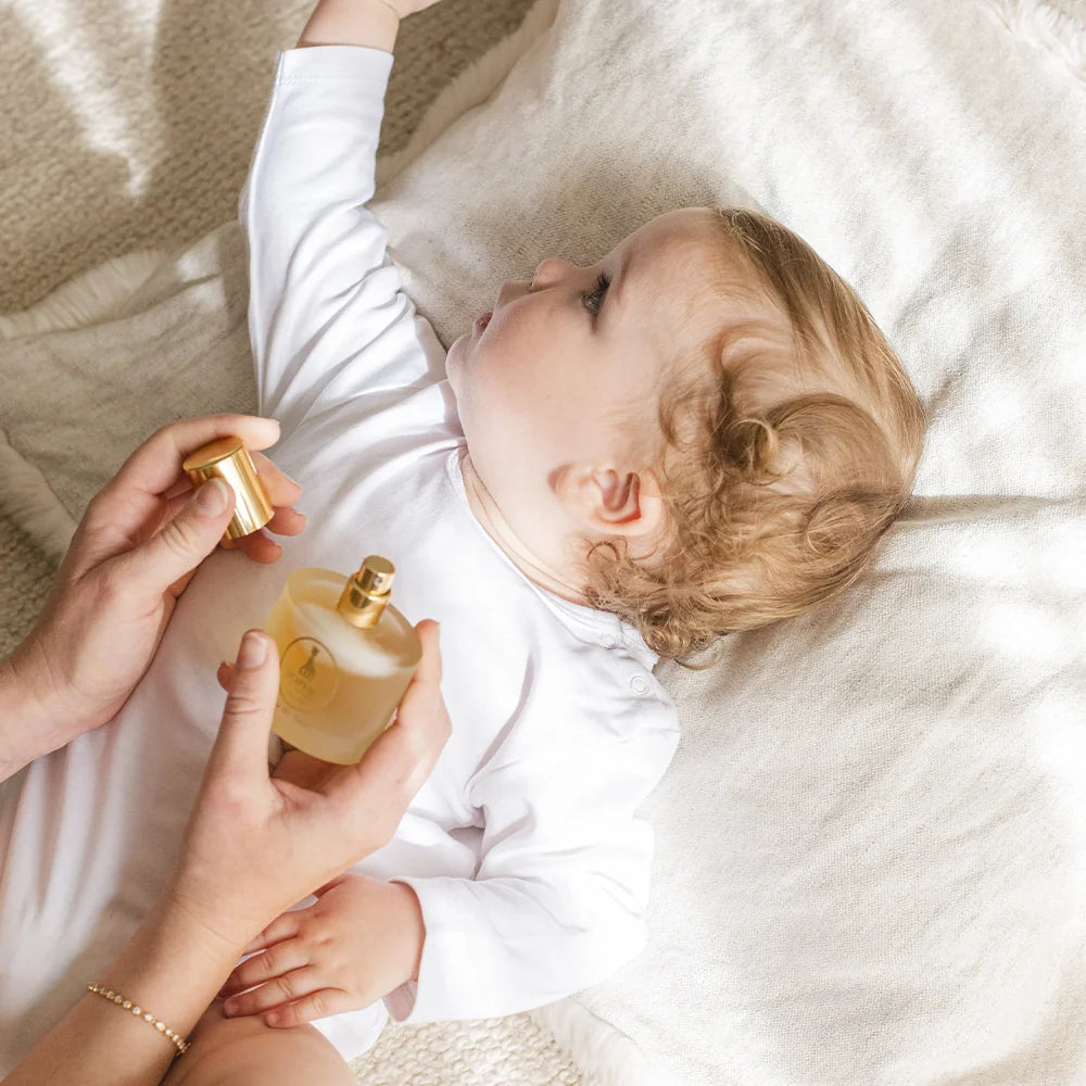 sophie_la_girafe_coffret_eau_de_soin_50ml_trousse_-_0m-50848551567671-bebe-babyboss.ma-maroc - Babyboss.ma -bebe-maroc