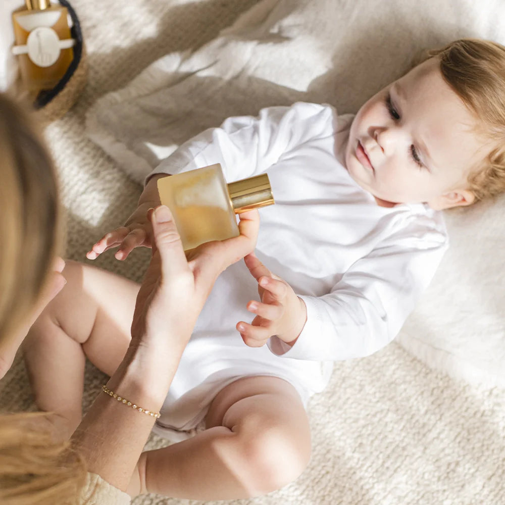 sophie_la_girafe_coffret_eau_de_soin_50ml_trousse_-_0m-50848551600439-bebe-babyboss.ma-maroc - Babyboss.ma -bebe-maroc