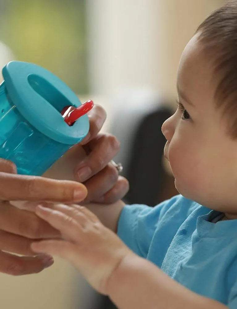 Tommee Tippee Première Tasse à Bec 4M+ 190ml - Bleu - Tommee Tippee - Tasses à Bec pour bébé Maroc -www.babyboss.ma