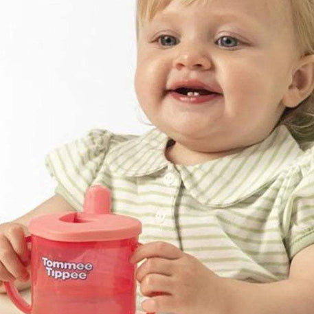 Tommee Tippee Première Tasse à Bec 4M+ 190ml - Bleu - Tommee Tippee - Tasses à Bec pour bébé Maroc -www.babyboss.ma