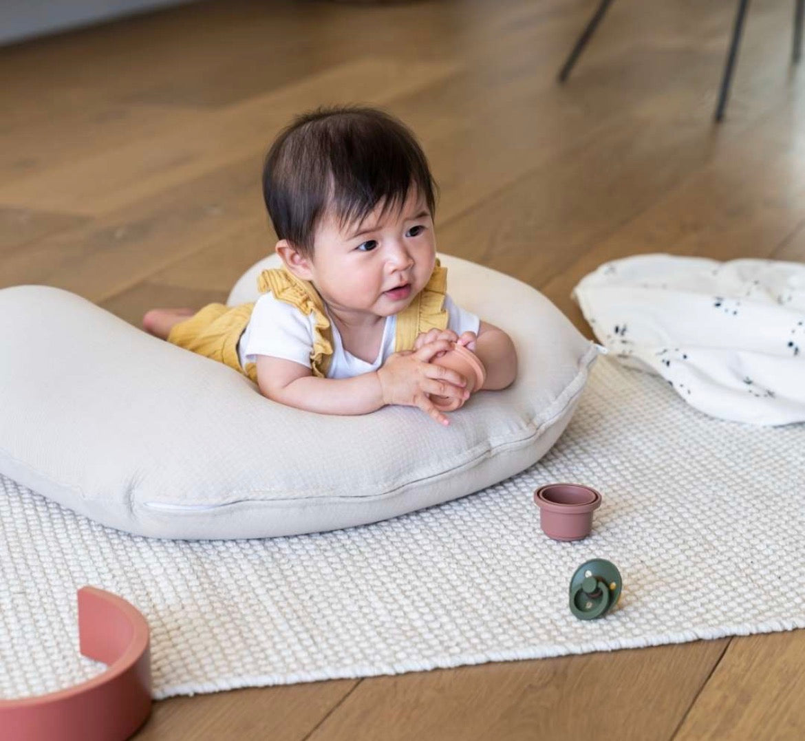 Coussin d'allaitement & maternité SOFTY Doomoo Corduroy Sand