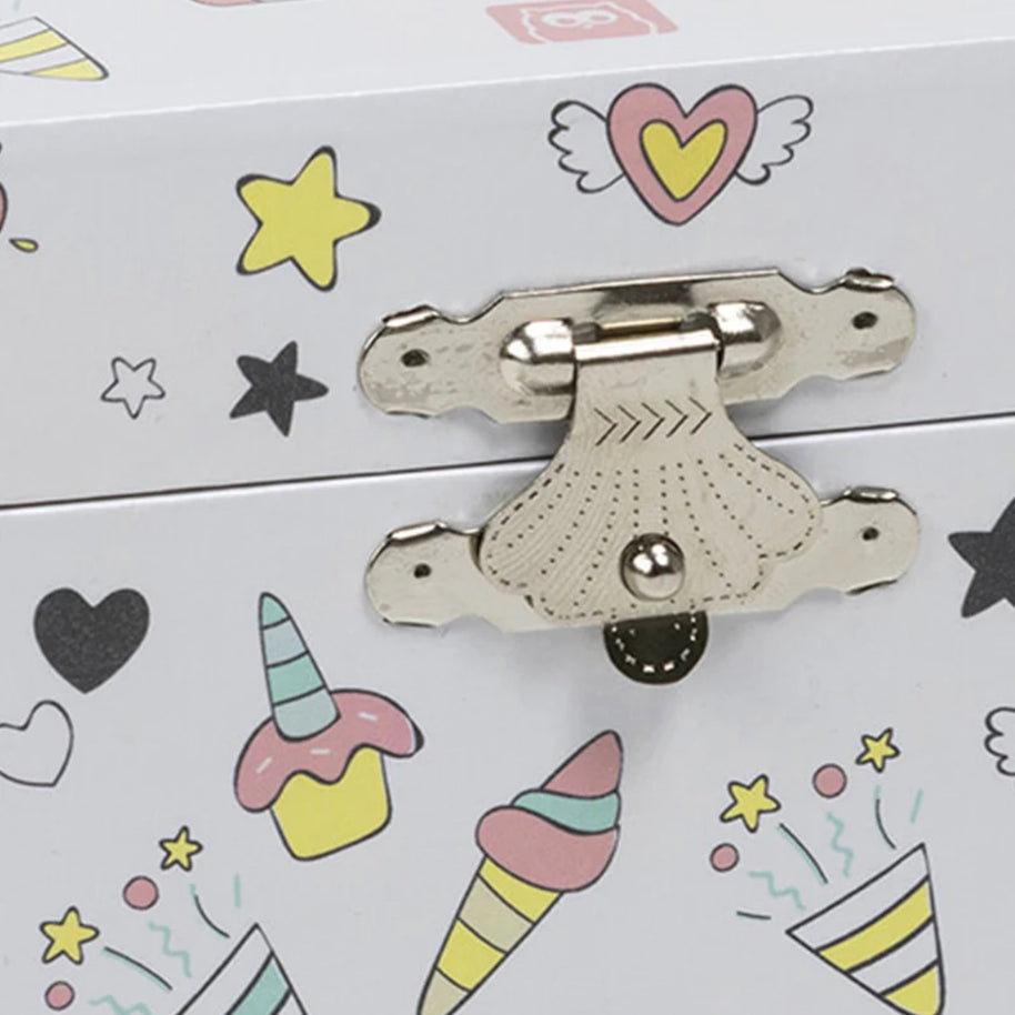 Eurekakids - Boîte à bijoux Licorne Musical 3A+