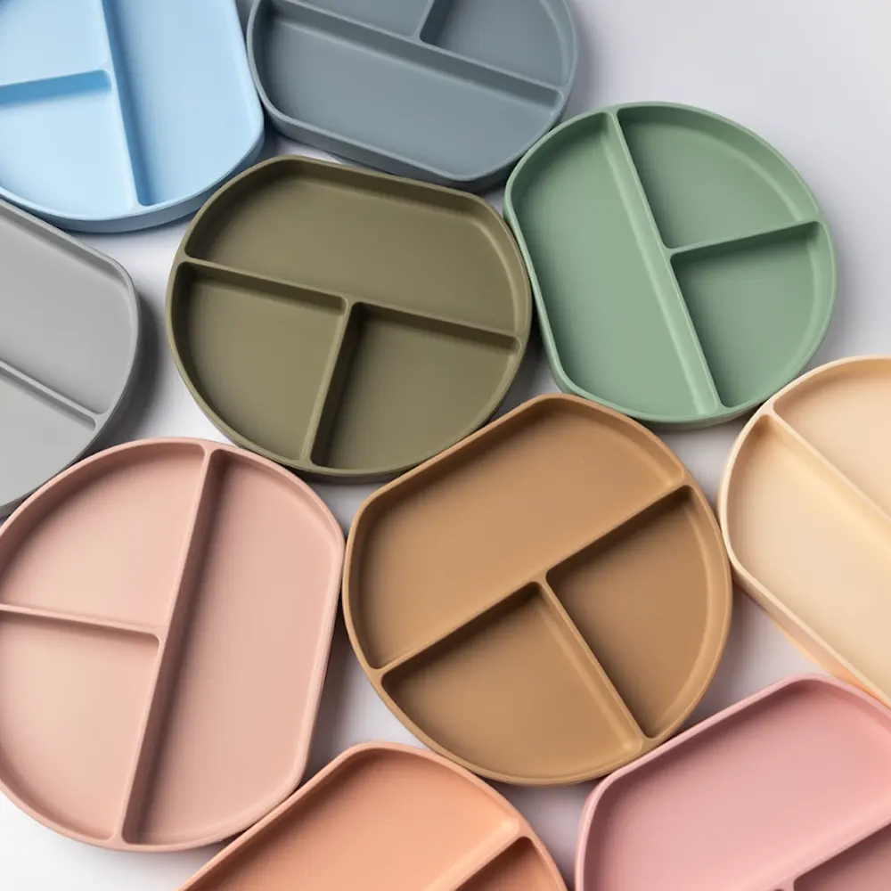 Yummy compartmentalized silicone plate with suction cup