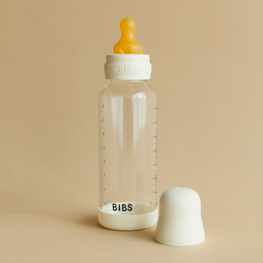 biberon_en_verre_240ml_avec_ttine_en_latex_dbit_moyen_-_ivory-51287212130615-bebe-babyboss.ma-maroc - Babyboss.ma -bebe-maroc