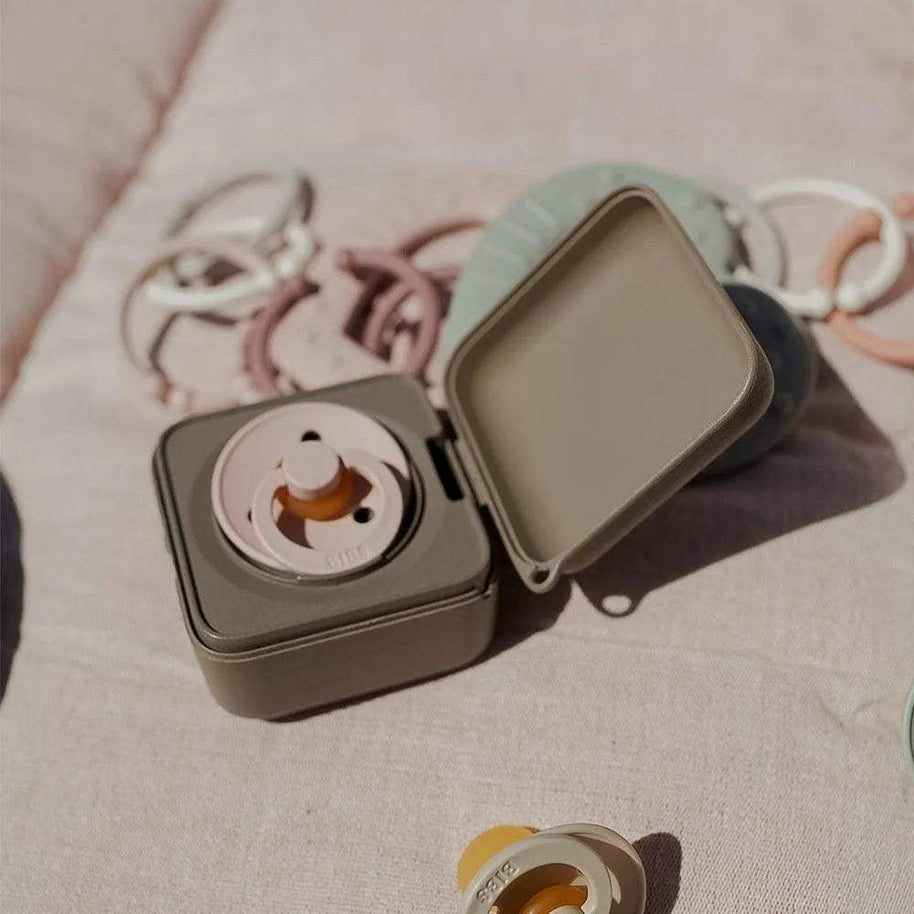 bote_sucette_bibs_-_blush-47065714098487-bebe-babyboss.ma-maroc - Babyboss.ma -bebe-maroc