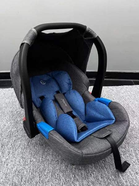 Burbay Maxi Cosi Naissance Grp 0+ TRES CONFORTABLE gris bleu