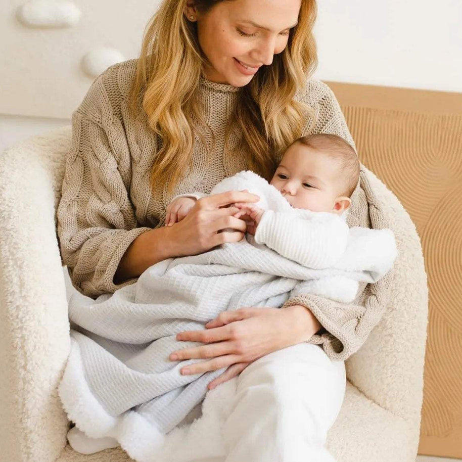 Couverture carre junior 80 x 110 biege - Interbaby - pour bébé Maroc -www.babyboss.ma