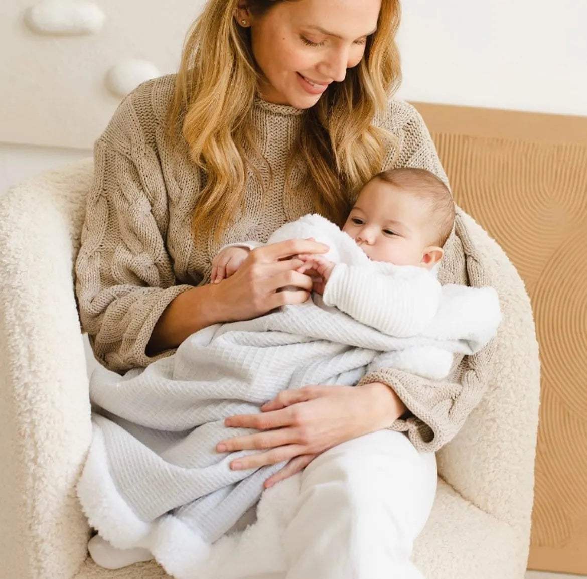 Couverture carre junior 80 x 110 biege - Interbaby - pour bébé Maroc -www.babyboss.ma