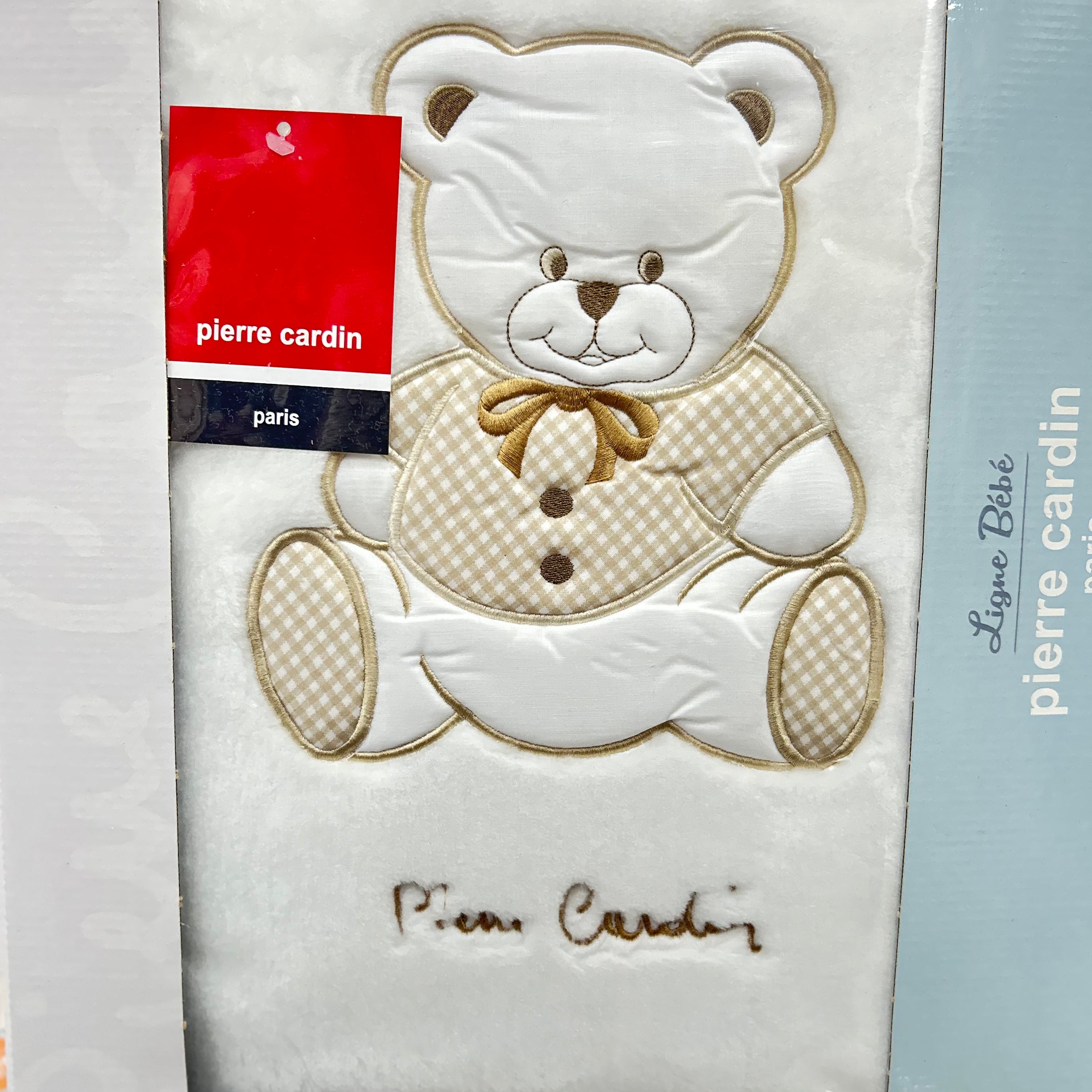 couverture-bebe-nancy-110140-pierre-cardin-beige-babyboss-ma-pierre-cardin-pour-bebe-maroc-1 - Babyboss.ma -bebe-maroc