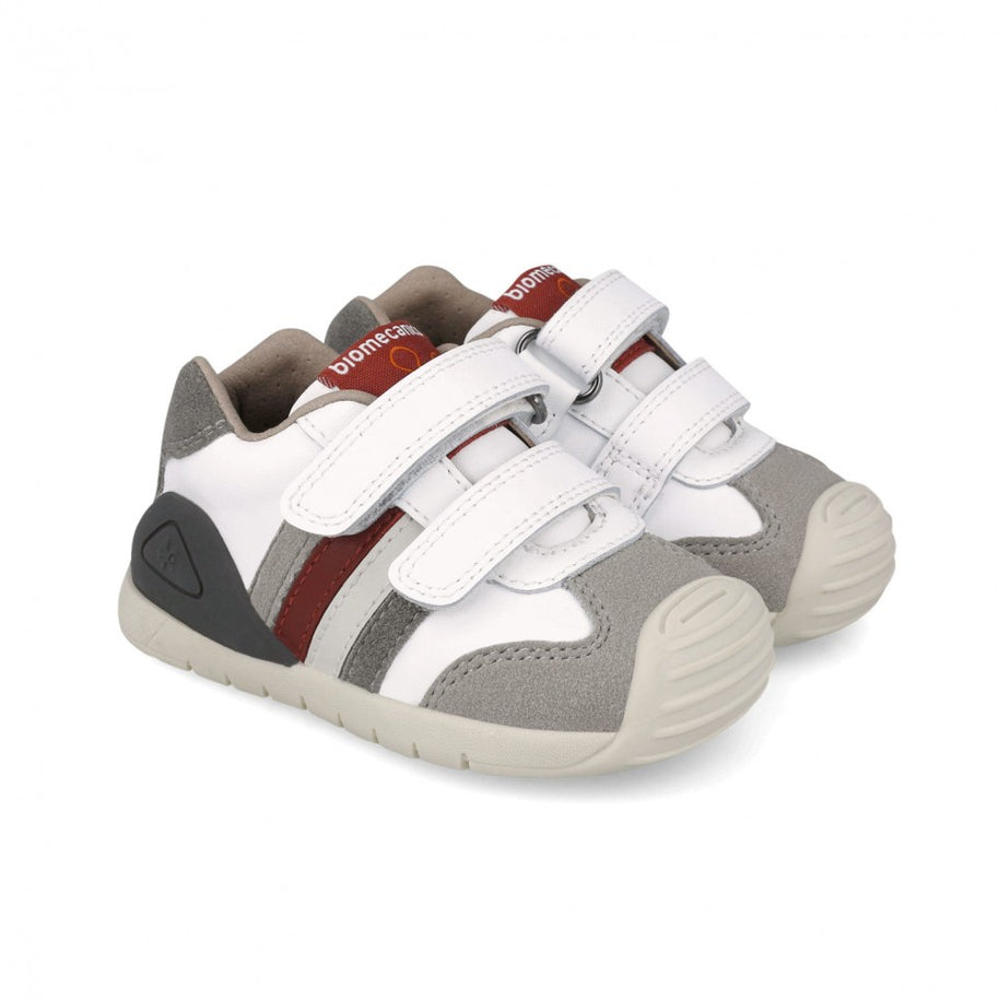 Chaussures Ergonomiques Bébé – Biomecanics