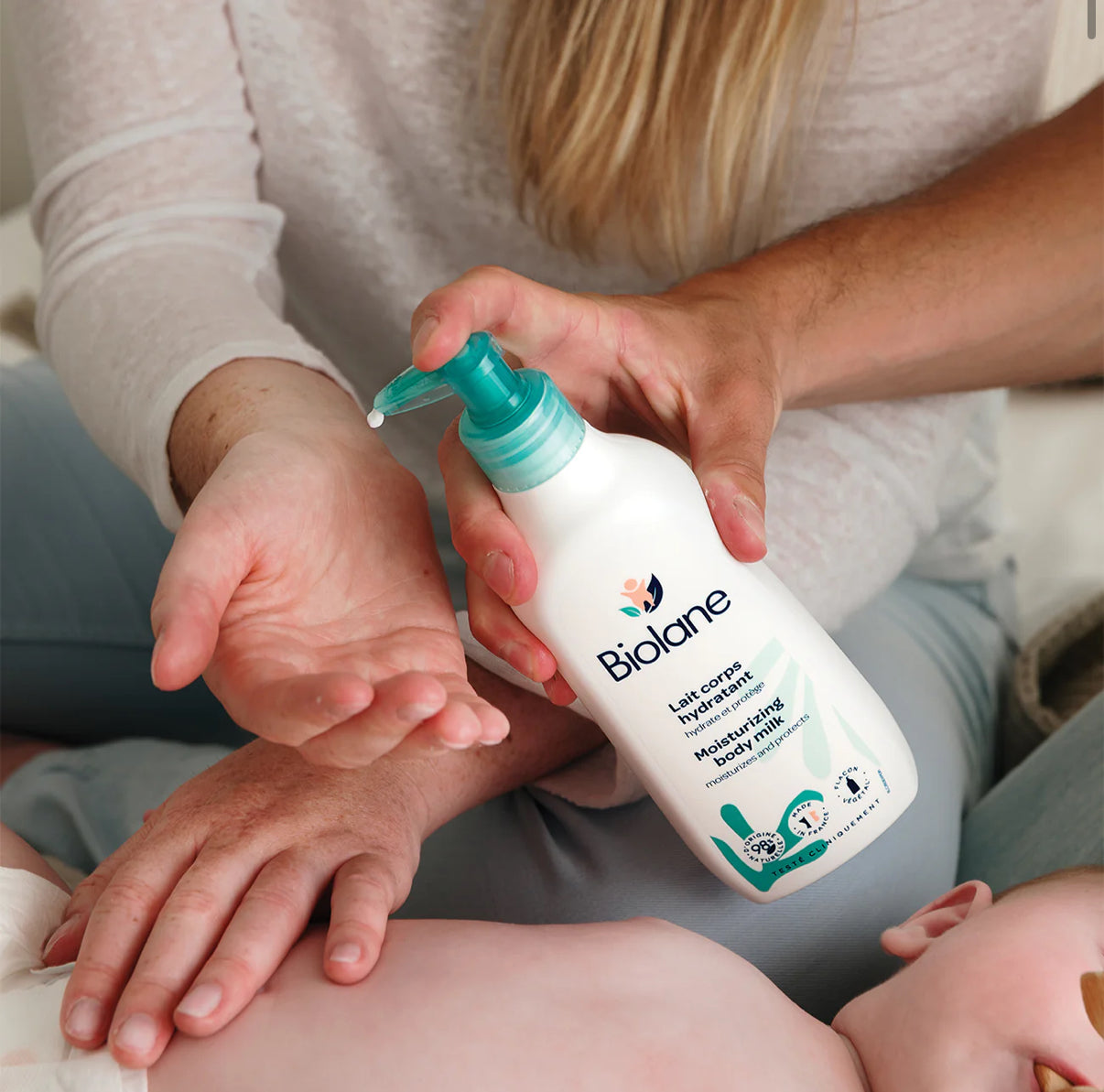Lait Hydratant Bébé Corps Douceur - Biolane - Bain et toilette - Babyboss.ma
