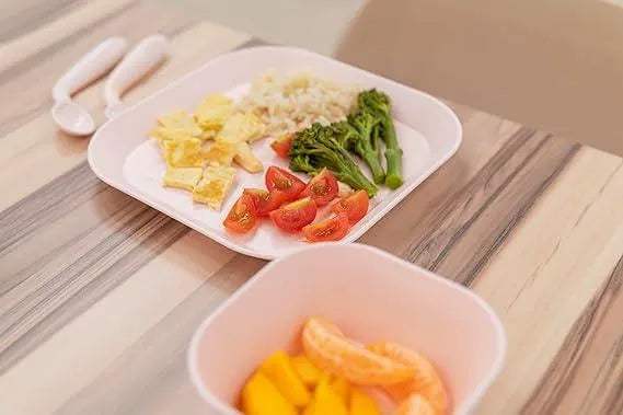 طقم أواني الطعام المربعة ميني لاند - BABYBOSS - ميني لاند - للطفل المغرب