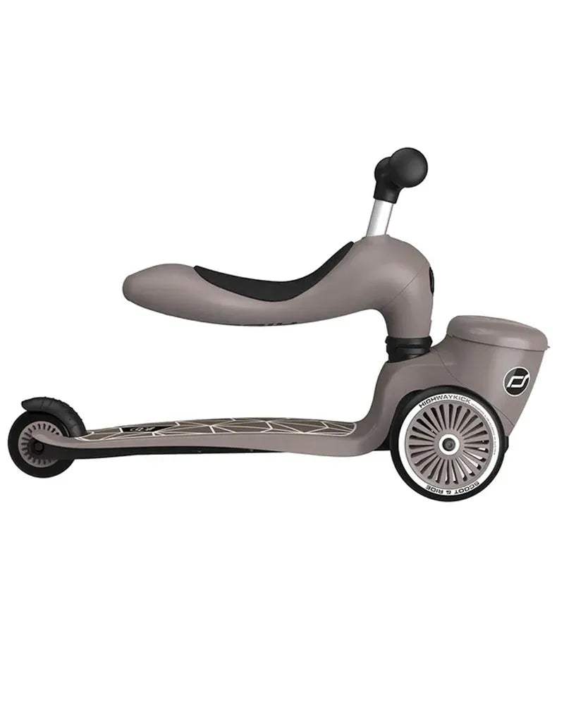 Scoot And Ride Trottinette 2en1 Highwaykick 1 Lifestyle - Brown Lines - Scoot And Ride - Trottinettes Evolutives pour bébé Maroc -www.babyboss.ma