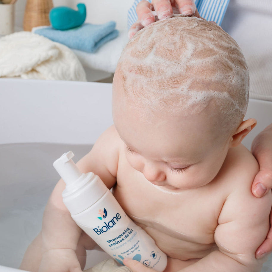 shampooing_crotes_de_lait_-_biolane-52074450944311-bebe-babyboss.ma-maroc - Babyboss.ma -bebe-maroc