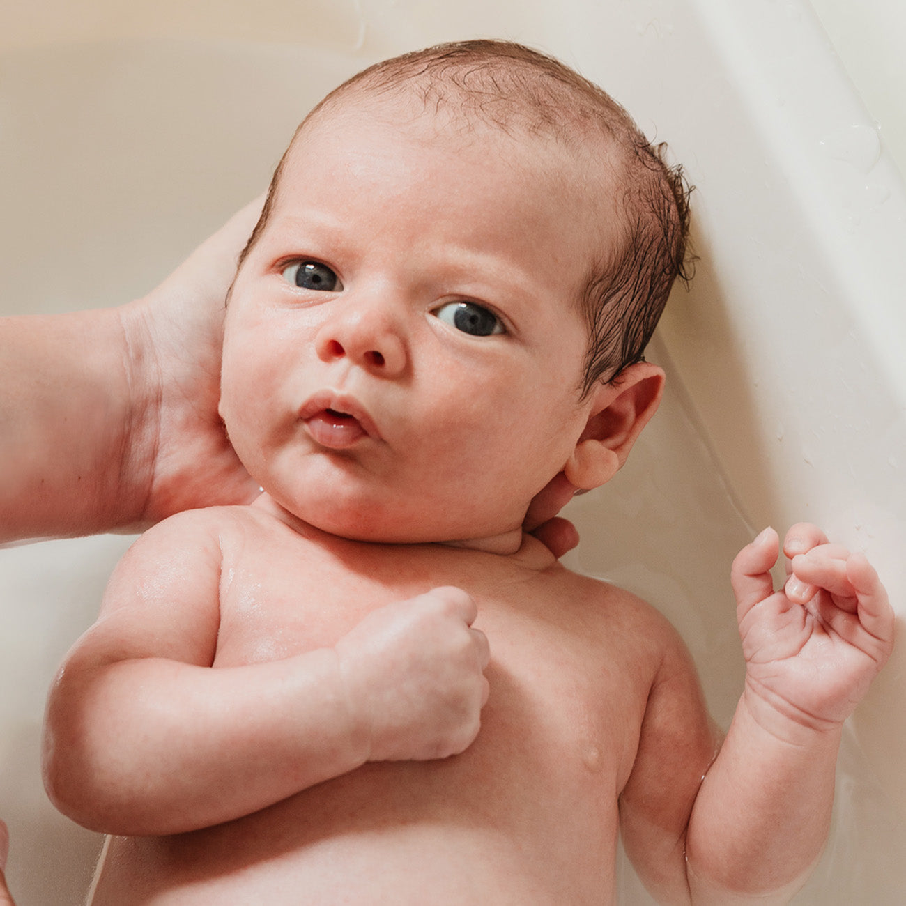 shampooing_crotes_de_lait_-_biolane-52074451042615-bebe-babyboss.ma-maroc - Babyboss.ma -bebe-maroc