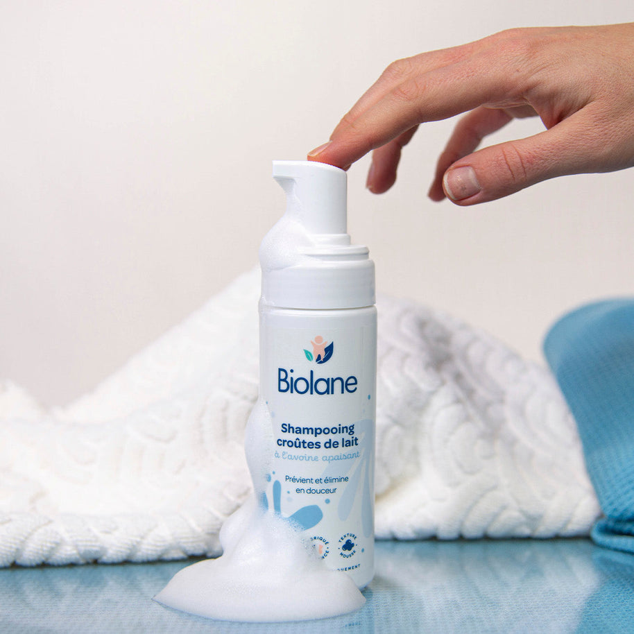 shampooing_crotes_de_lait_-_biolane-52074451075383-bebe-babyboss.ma-maroc - Babyboss.ma -bebe-maroc