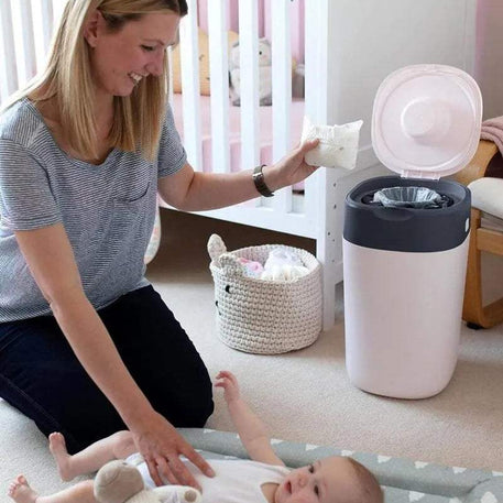 Tommee Tippee Poubelle à Couches Anti-Odeur Twist & Click - Blanc - Tommee Tippee - Poubelle à couches pour bébé Maroc -www.babyboss.ma