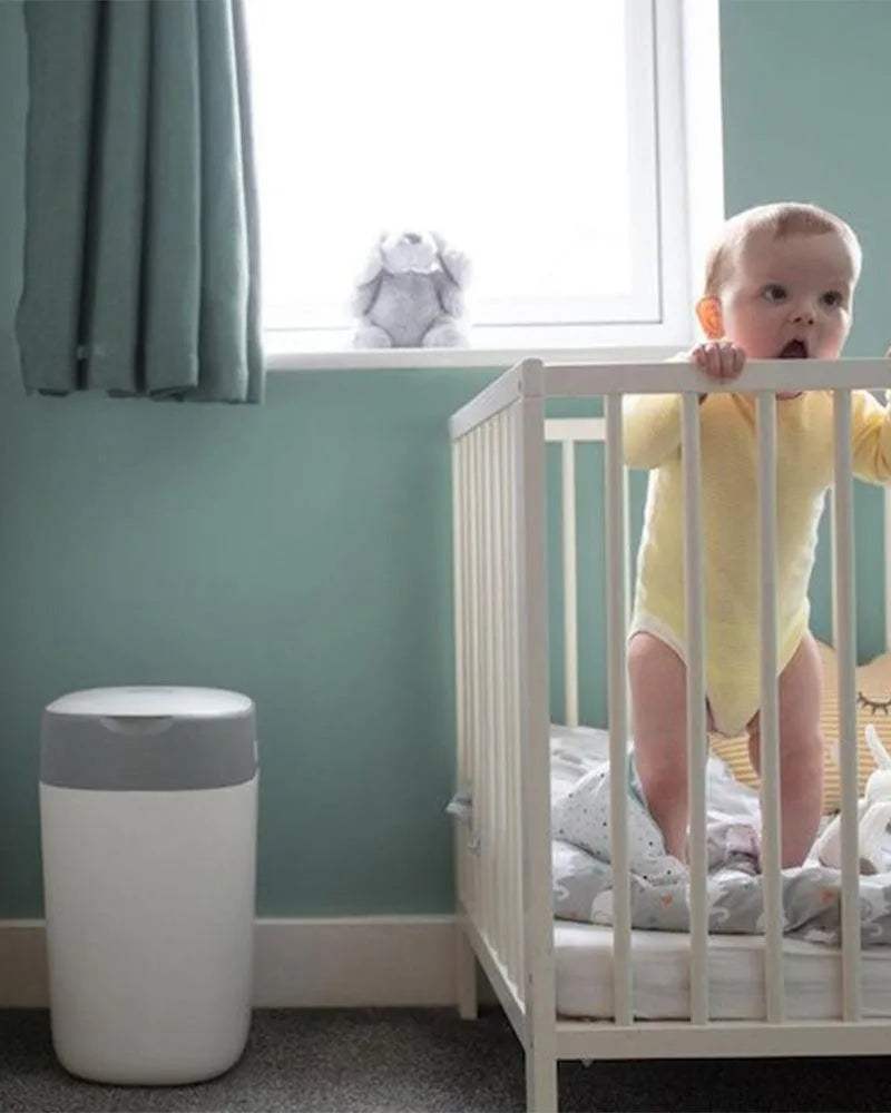 Tommee Tippee Poubelle à Couches Anti-Odeur Twist & Click - Blanc - Tommee Tippee - Poubelle à couches pour bébé Maroc -www.babyboss.ma