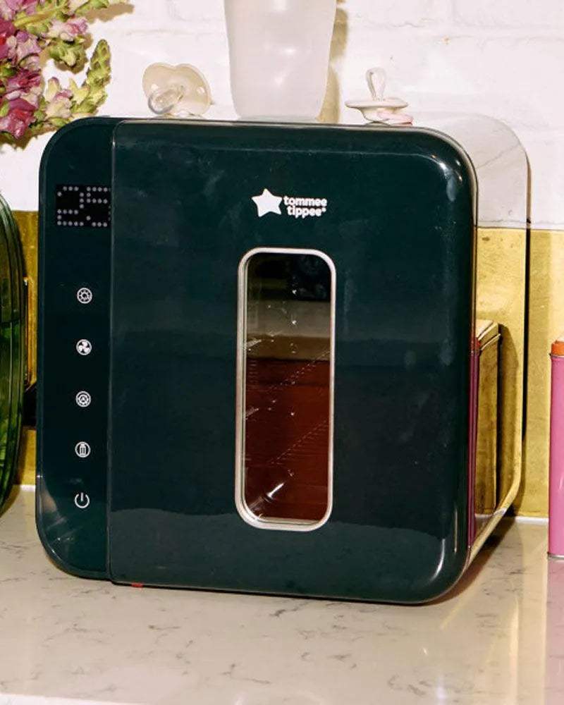 Tommee Tippee Stérilisateur Ultra UV, séchage et stockage pour biberons et accessoires - Noir - Tommee Tippee - Stérilisateurs de biberons pour bébé Maroc -www.babyboss.ma