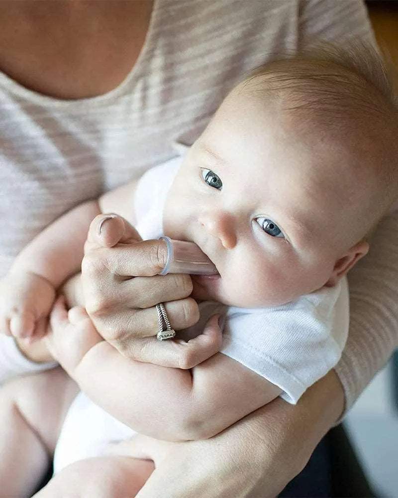 Dr. Brown's Brosse à dents en silicone avec étui 3M+ - Dr. Brown's - Hygiène et Soin pour bébé Maroc -www.babyboss.ma