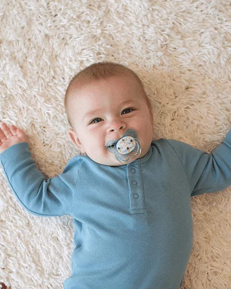 Dr. Brown's Pack de 2 Sucettes Orthodontiques Stage1 0-6M - Lapin Abeille - Dr. Brown's - Sucettes pour bébé Maroc -www.babyboss.ma