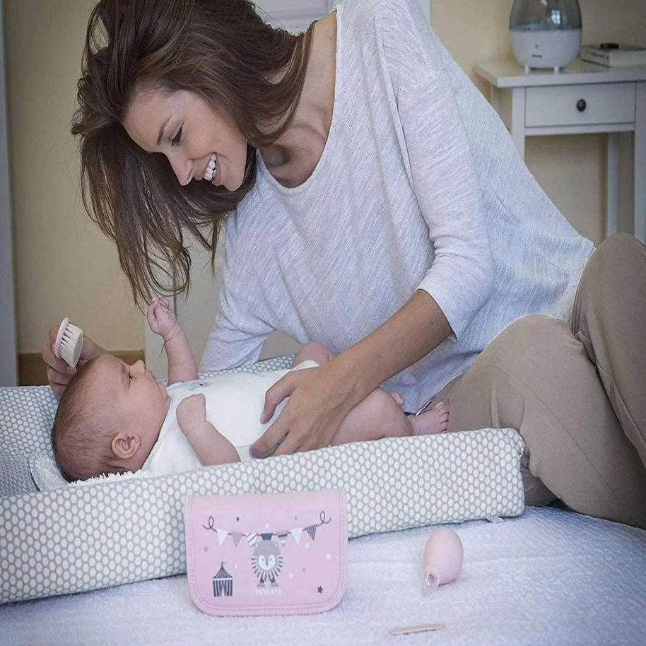 مجموعة العناية بالطفل: وردي - BABYBOSS